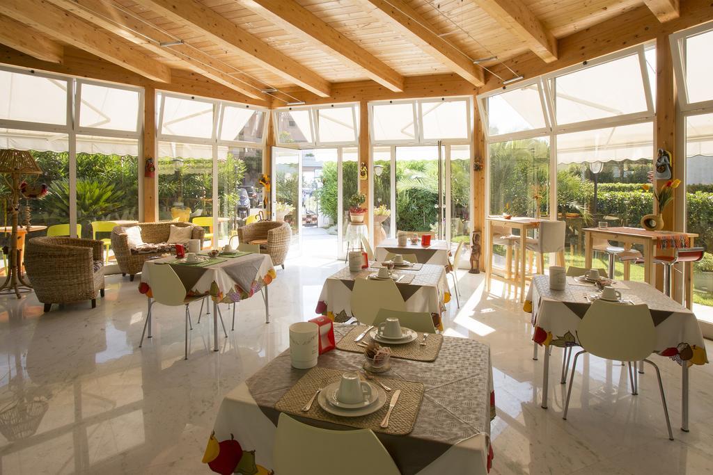 Hotel Vila Bahia Numana Kültér fotó